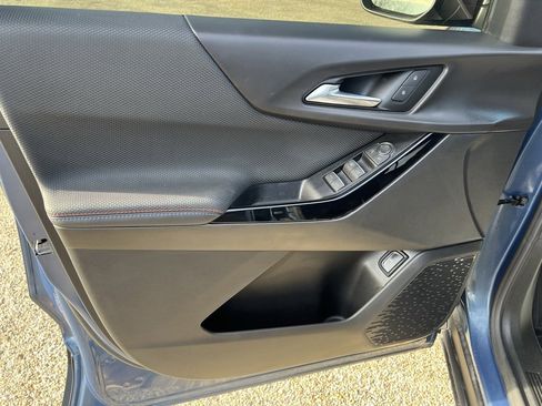 Used 2025 Chevrolet Equinox RS image 21