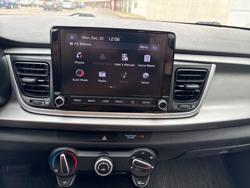 Used 2021 Kia Rio LX image 13