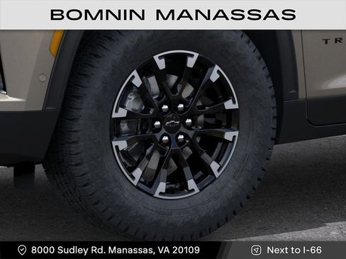 New 2026 Chevrolet Traverse Z71 image 9