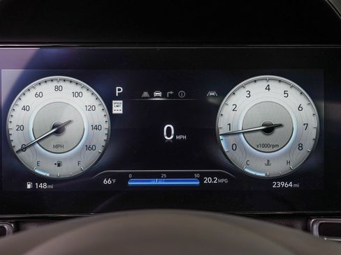 Used 2024 Hyundai Elantra SEL FWD image 36