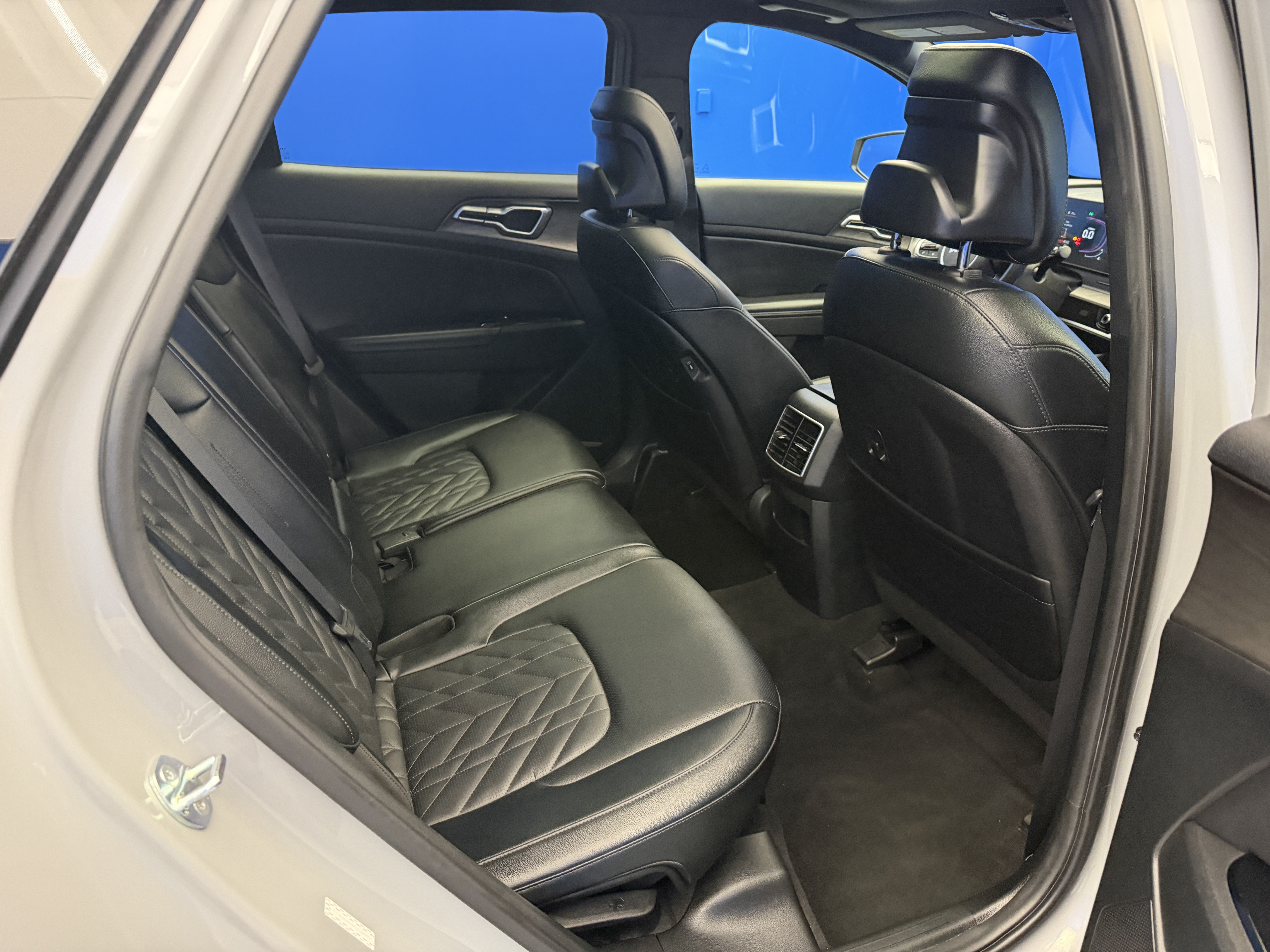 Used 2023 Kia Sportage X-Line w/ X-Line Premium Package AWD/4WD image 26