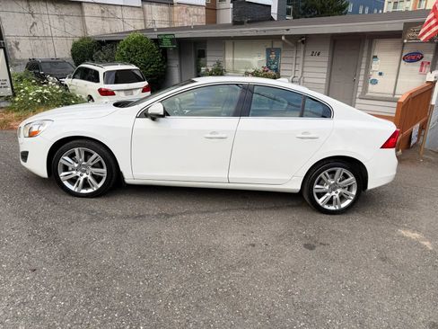 Used 2012 Volvo S60 T6 AWD/4WD image 9