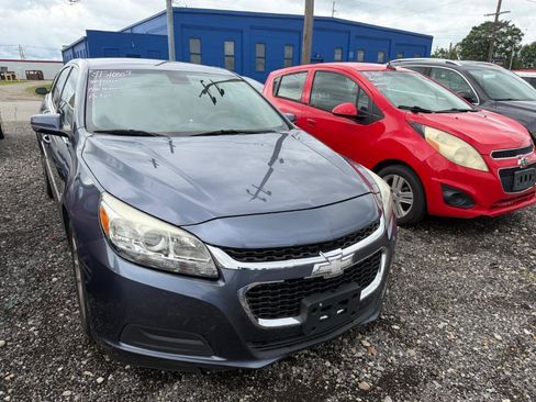 Used 2014 Chevrolet Malibu LT w/ Power Convenience Package FWD image 2