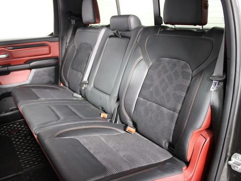 Used 2020 RAM 1500 Rebel AWD/4WD image 33