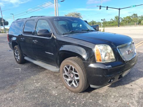 Used 2010 GMC Yukon XL SLT AWD/4WD image 9