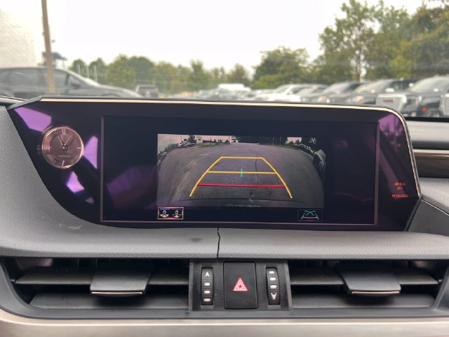 Used 2019 Lexus ES 350 w/ Accessory Package 2 FWD image 22