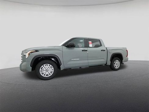 New 2026 Toyota Tundra SR5 image 18