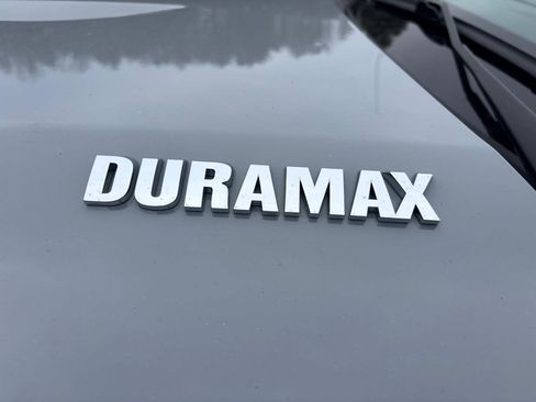 Used 2024 Chevrolet Silverado 1500 LT w/ Z71 Off-Road Package image 11