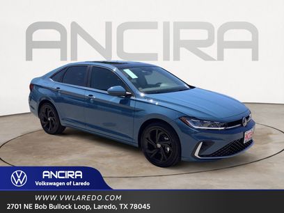 New 2025 Volkswagen Jetta SE