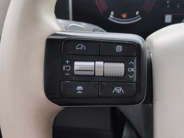 Used 2024 Hyundai Santa Fe SEL AWD/4WD image 30