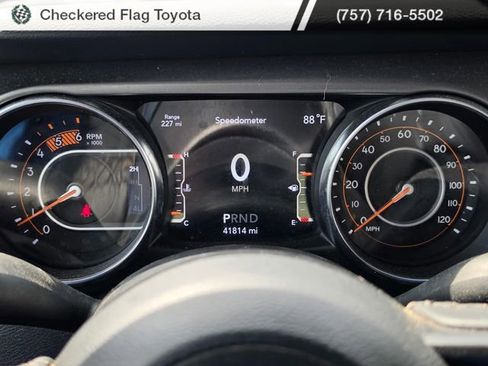 Used 2022 Jeep Wrangler Unlimited Sport image 12