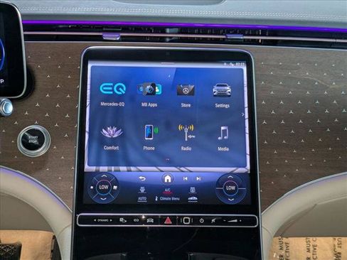 Certified 2023 Mercedes-Benz EQS 450+ SUV image 18