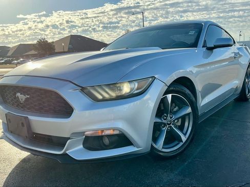 Used 2015 Ford Mustang V6 w/ Equipment Group 051A image 3