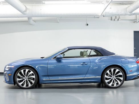 New 2026 Bentley Continental GTC AWD/4WD image 8