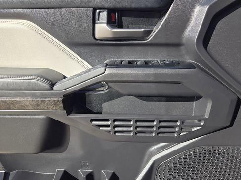 Certified 2025 Toyota Tacoma Limited image 25