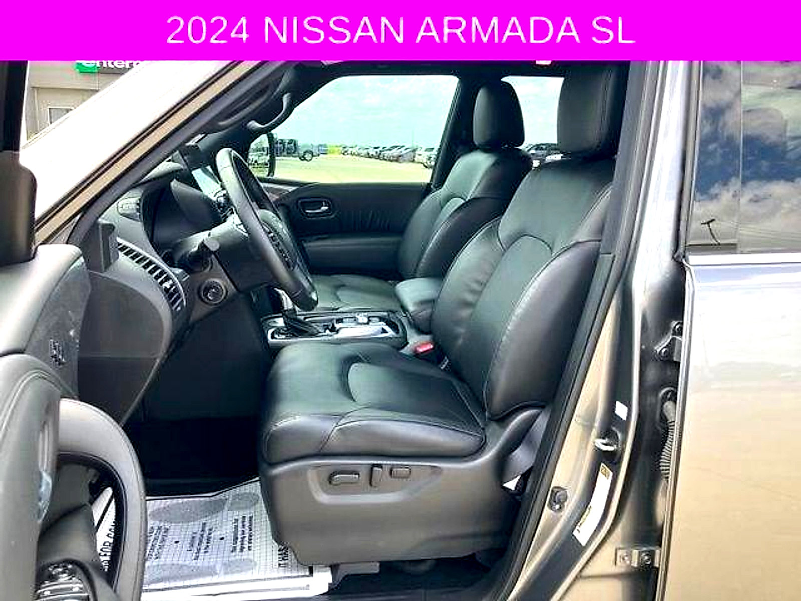 Used 2024 Nissan Armada SL w/ Midnight Edition Package RWD image 25