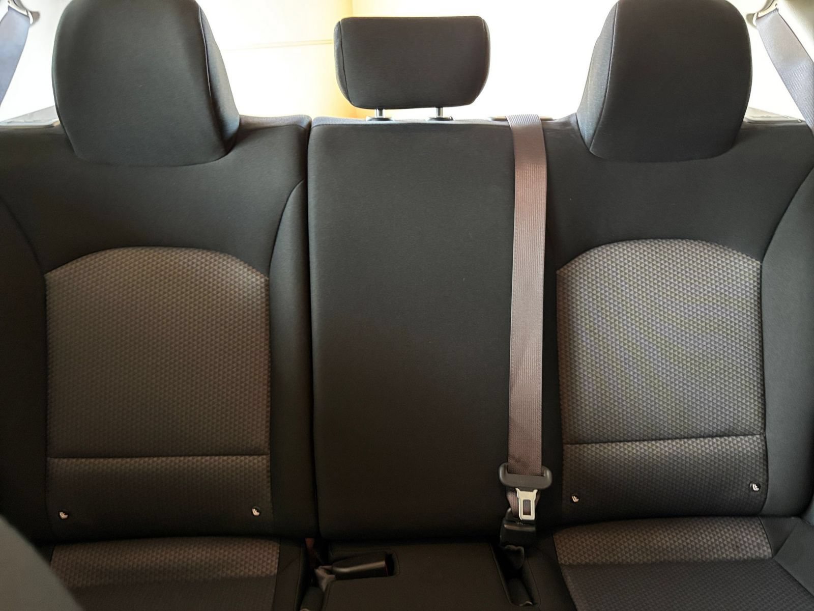 Used 2025 Kia Soul LX w/ LX Technology Package FWD image 35