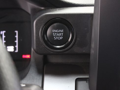Used 2026 Toyota Tacoma SR5 AWD/4WD image 17