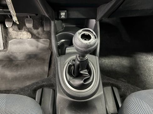 Used 2010 Honda Fit Sport image 24