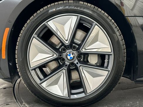 Used 2025 BMW i4 xDrive40i w/ Premium Package image 24