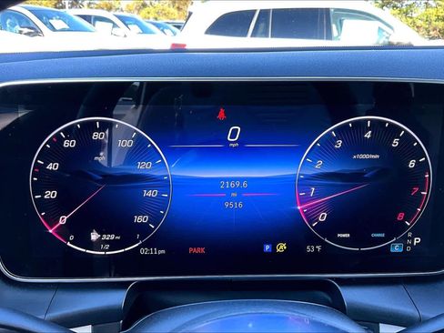 Certified 2025 Mercedes-Benz GLC 300 image 25