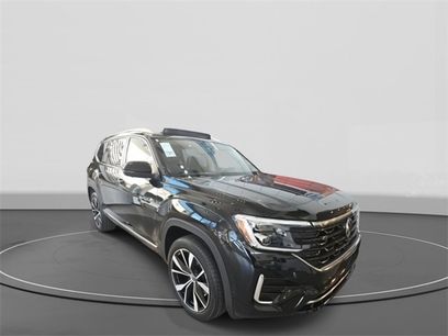 New 2025 Volkswagen Atlas SEL Premium R-Line