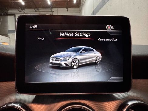 Used 2015 Mercedes-Benz CLA 250 image 23