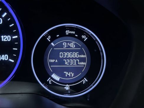 Used 2021 Honda HR-V LX image 24