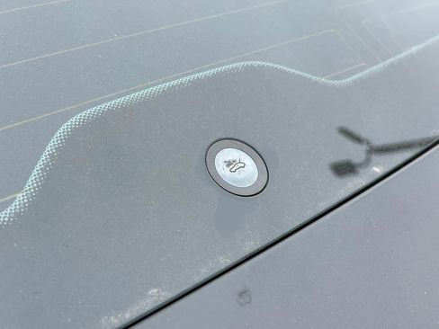 Used 2015 Porsche Panamera image 21