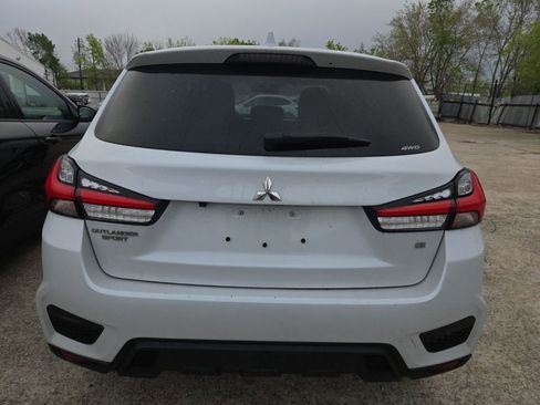 Used 2025 Mitsubishi Outlander Sport SE image 12