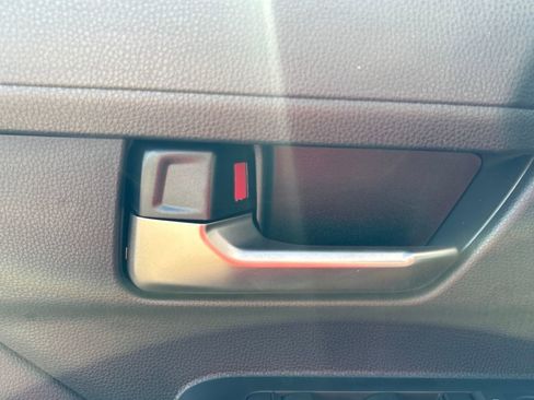 New 2026 Toyota Tacoma TRD Off-Road image 9