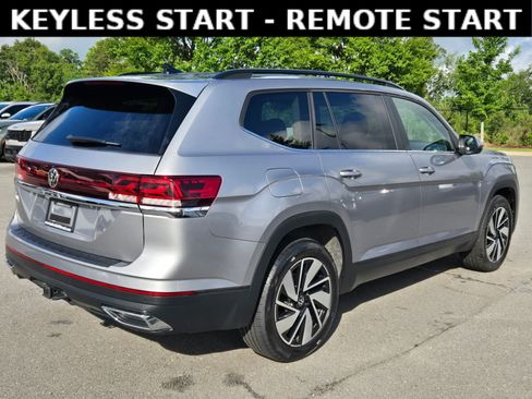 Used 2024 Volkswagen Atlas SE FWD image 7