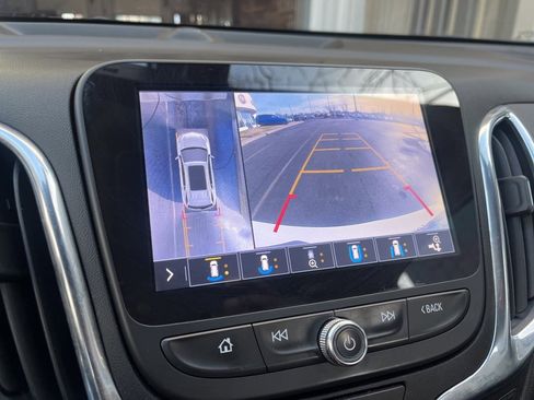 Used 2020 Chevrolet Equinox Premier image 4