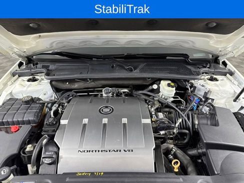 Used 2011 Cadillac DTS image 20