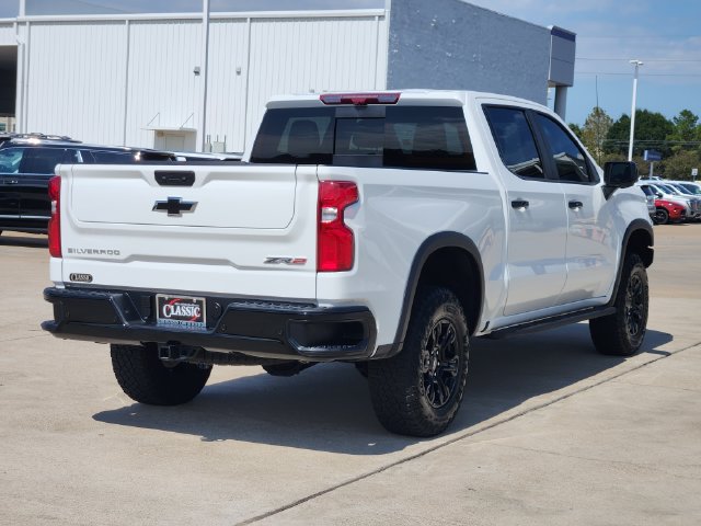 Used 2026 Chevrolet Silverado 1500 ZR2 AWD/4WD image 7