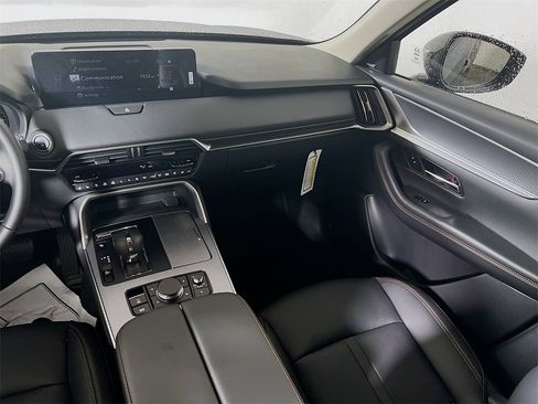 New 2026 MAZDA CX-90 Plug-In Hybrid w/Premium Sport image 18