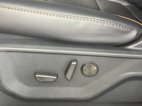 New 2026 Ford F250 Lariat w/ FX4 Off-Road Package image 27