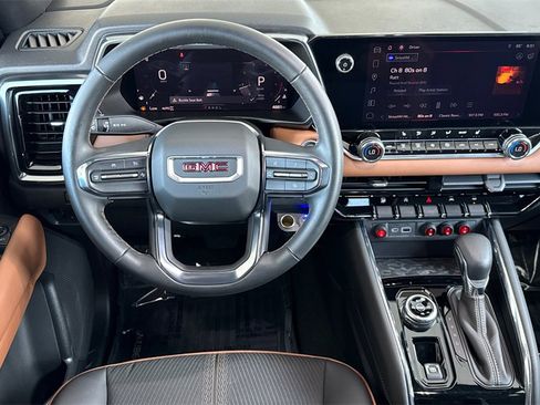 Used 2024 GMC Canyon AT4 w/ Canyon Safety Plus Package image 17