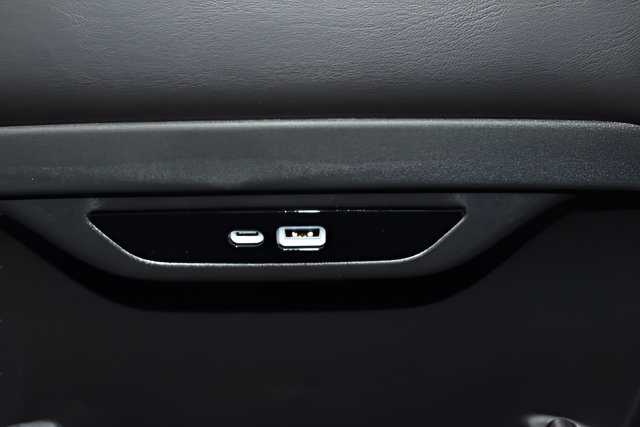 New 2026 Chrysler Pacifica Select AWD/4WD image 29