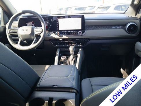 Used 2026 Chevrolet Colorado ZR2 w/ Technology Package image 11