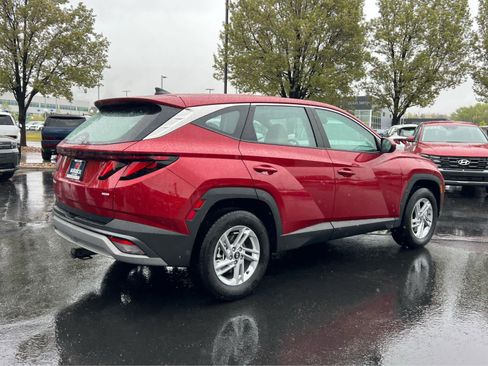 New 2025 Hyundai Tucson SE AWD/4WD image 7