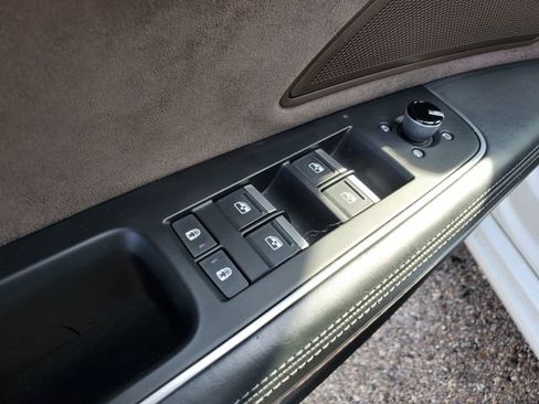 Used 2019 Audi A8 L 3.0T w/ Executive Package image 9