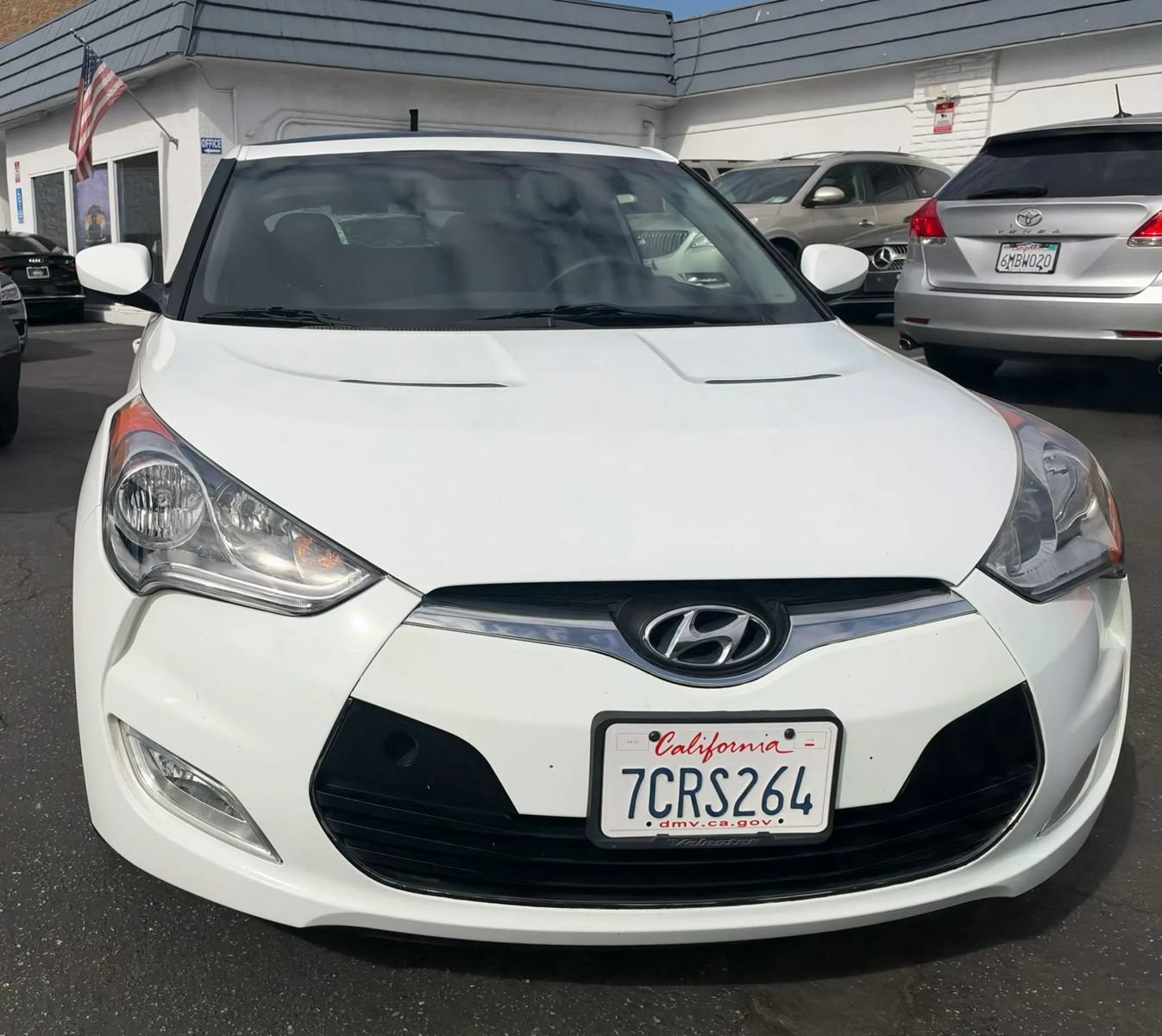 Used 2013 Hyundai Veloster w/ Style Pkg FWD image 6