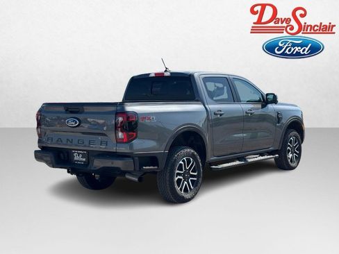 Used 2024 Ford Ranger Lariat w/ FX4 Off-Road Package AWD/4WD image 7