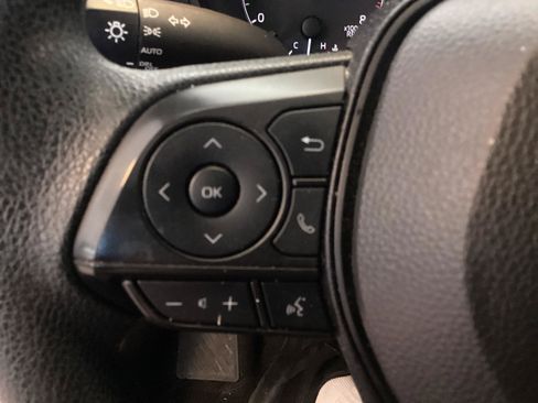 Used 2024 Toyota Corolla LE FWD image 30