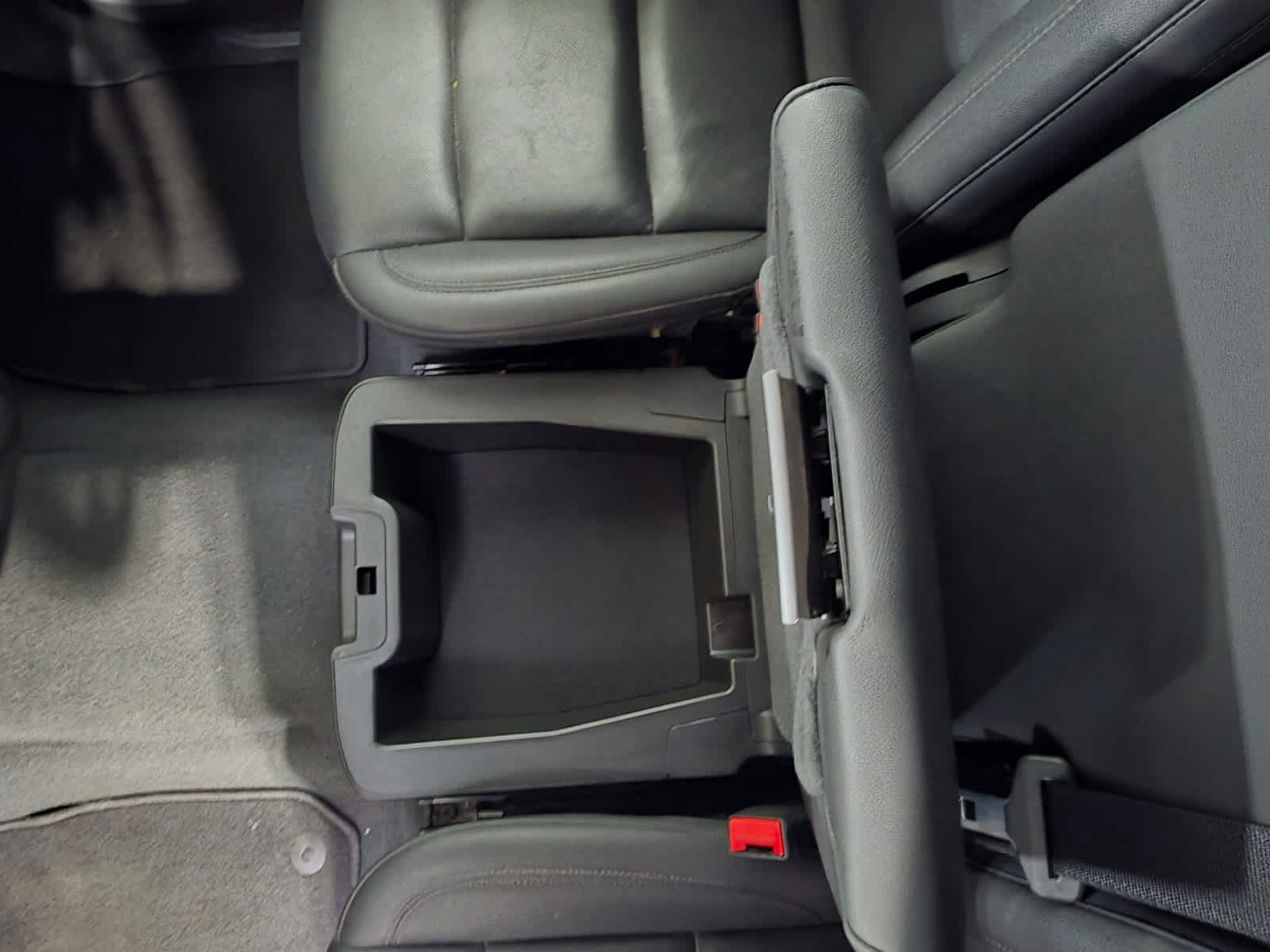 Used 2025 GMC Sierra 1500 SLT AWD/4WD image 19
