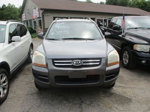 Used 2008 Kia Sportage LX image 2