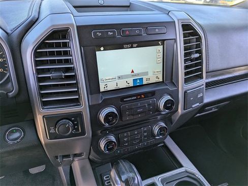 Certified 2018 Ford F150 Platinum w/ Equipment Group 701A Luxury image 12