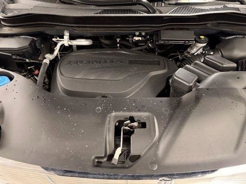 Used 2021 Honda Pilot Elite image 21
