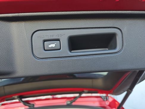 New 2025 Honda Pilot EX-L image 14